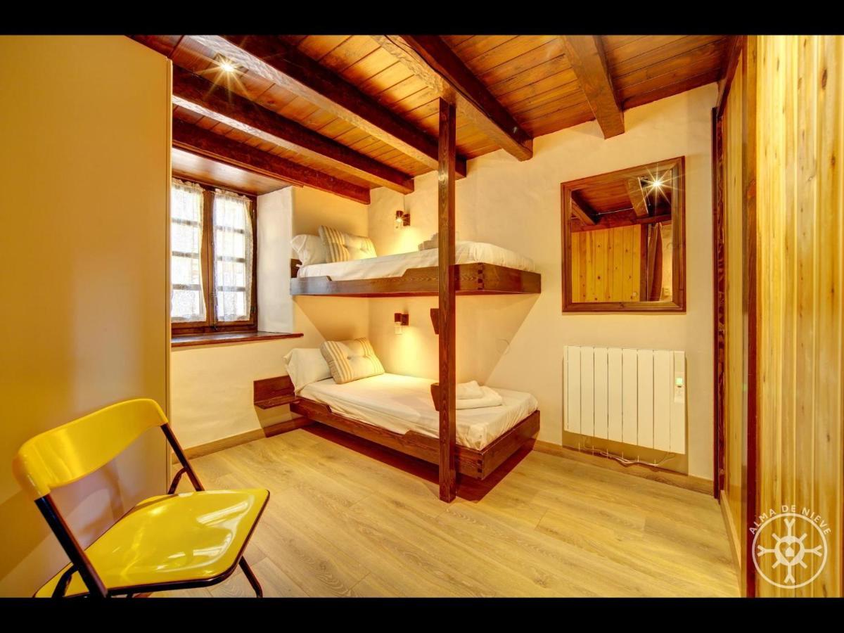Casa Marmota De Alma De Nieve Villa Baqueira Beret Exterior photo