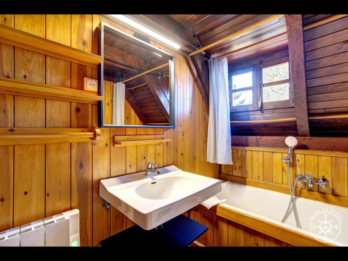 Casa Marmota De Alma De Nieve Villa Baqueira Beret Exterior photo